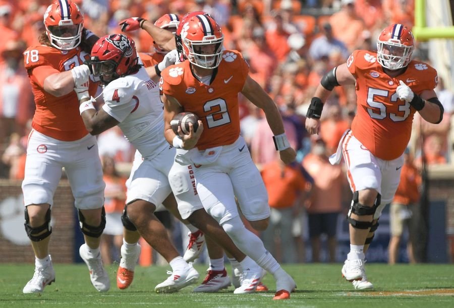 NCAA Football: North Carolina State at Clemson