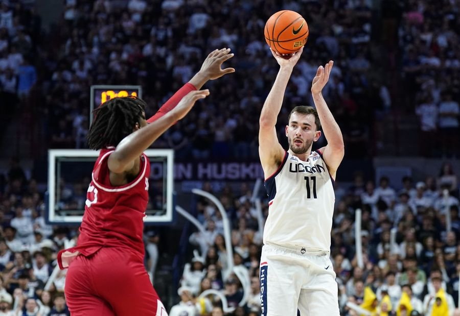 NCAA Basketball: Sacred Heart at Connecticut