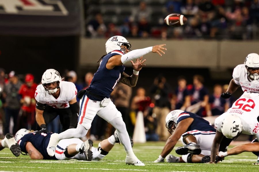 NCAA Football: Houston at Arizona