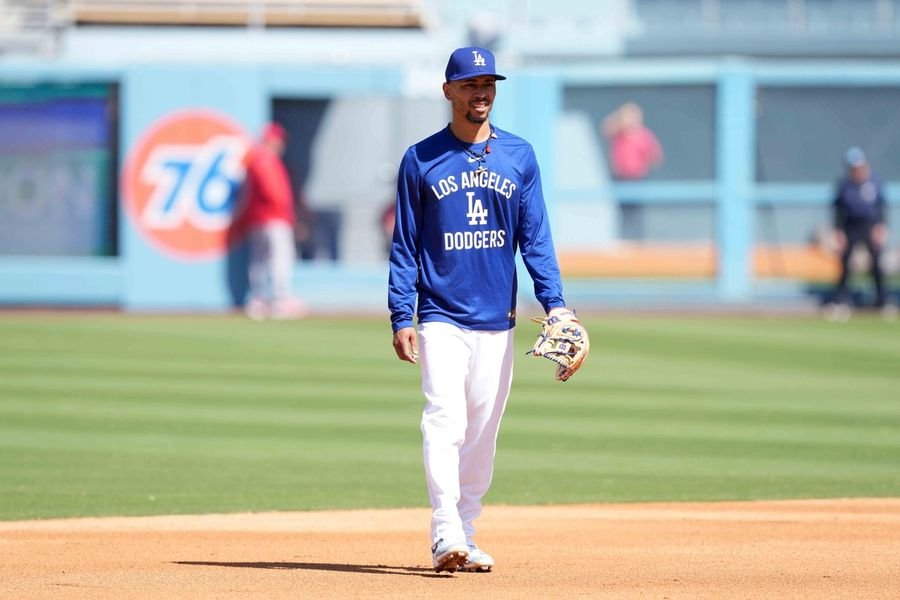 MLB: Spring Training-Los Angeles Angels at Los Angeles Dodgers