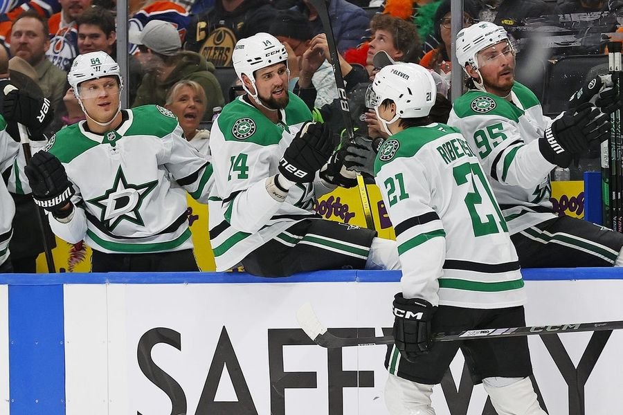 NHL: Dallas Stars at Edmonton Oilers
