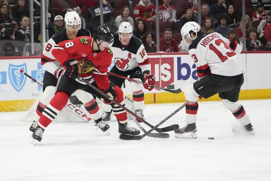 NHL: New Jersey Devils at Chicago Blackhawks