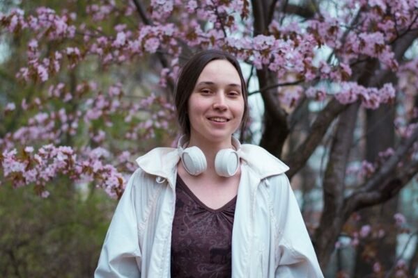 She Worked in a Harvard Lab to Reverse Aging, Until ICE Jailed Her