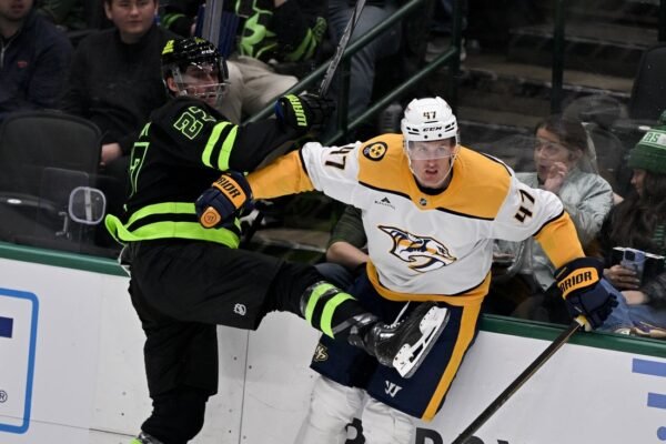 Skidding Stars look to tune out Predators in season finale
