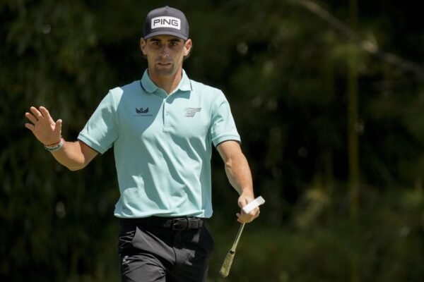 Joaquin Niemann wins LIV Golf Mexico City with stellar final round