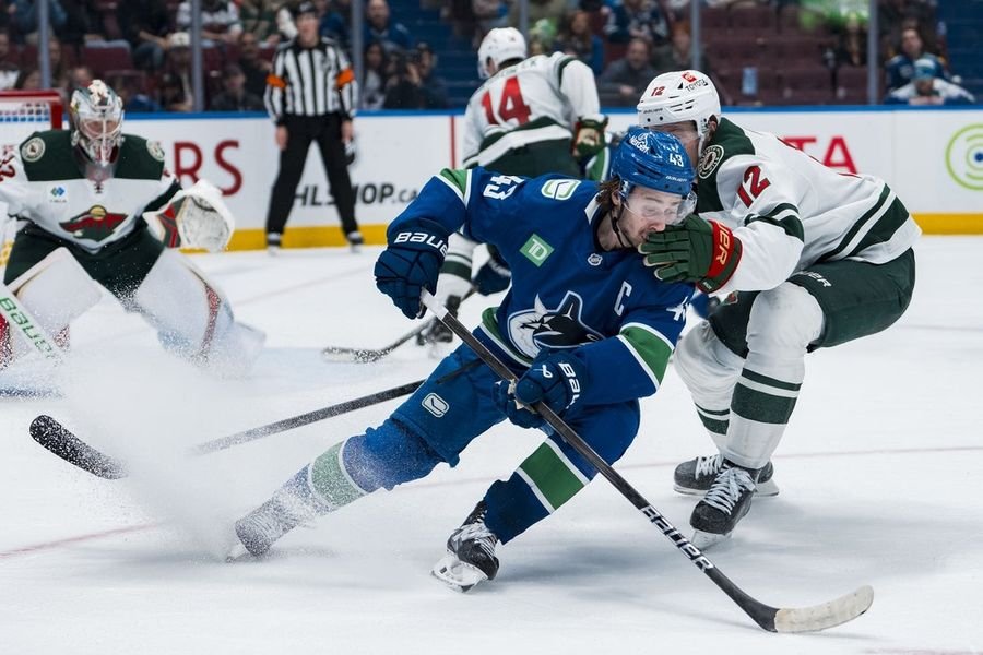 NHL: Minnesota Wild at Vancouver Canucks