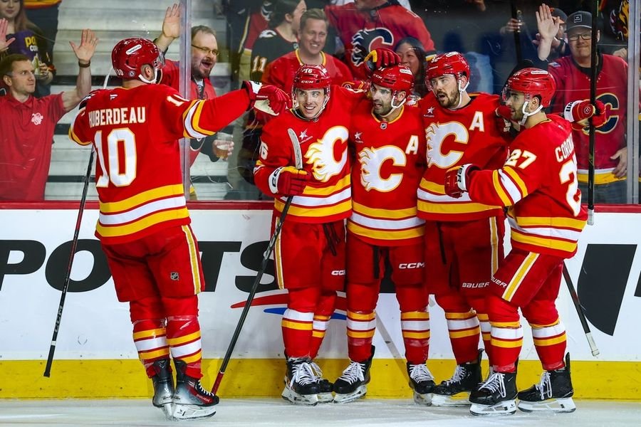 NHL: Minnesota Wild at Calgary Flames