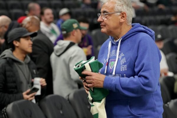 Ex-Bucks owner Marc Lasry subject of sexual misconduct suit