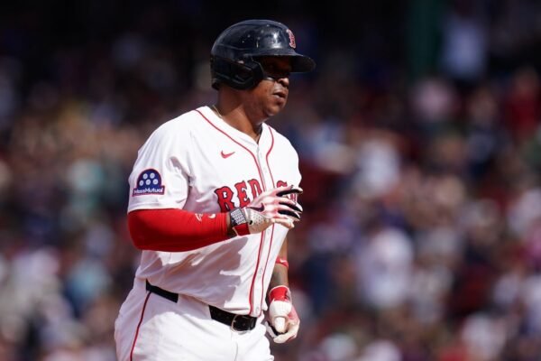 Rafael Devers declines Red Sox’s request to play first base