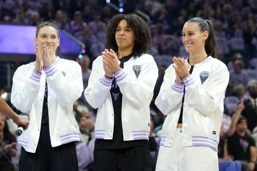 WNBA: Los Angeles Sparks at Golden State Valkyries